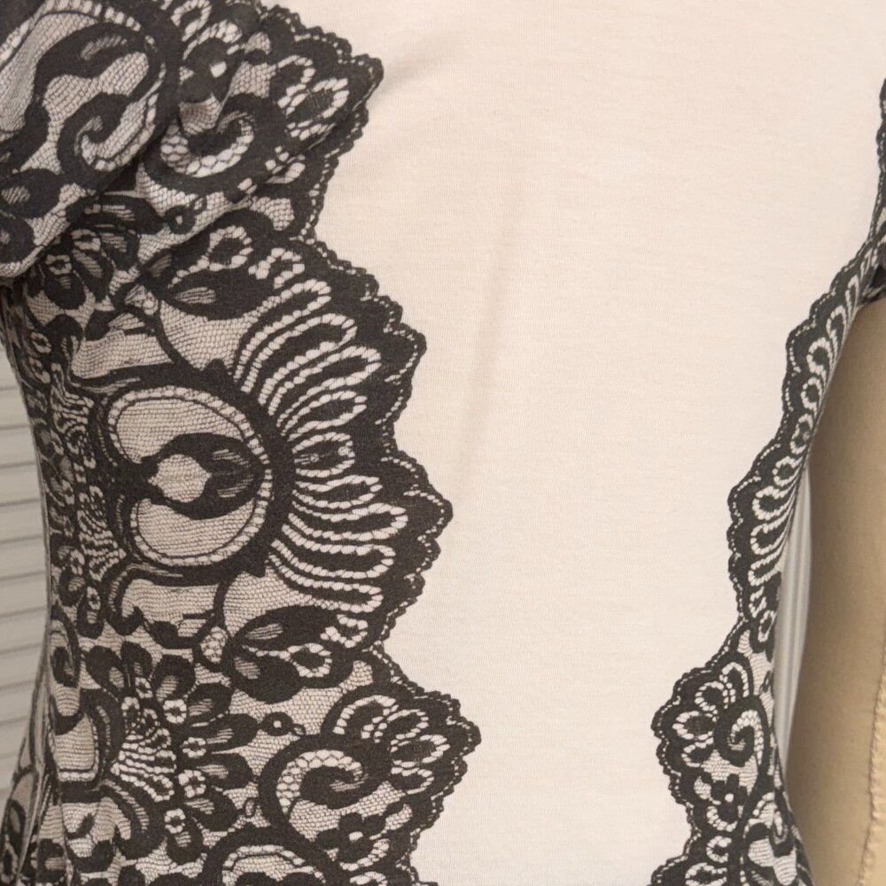 Vintage Cache B & W Sz M Top w/ Stones - Picture 9 of 12